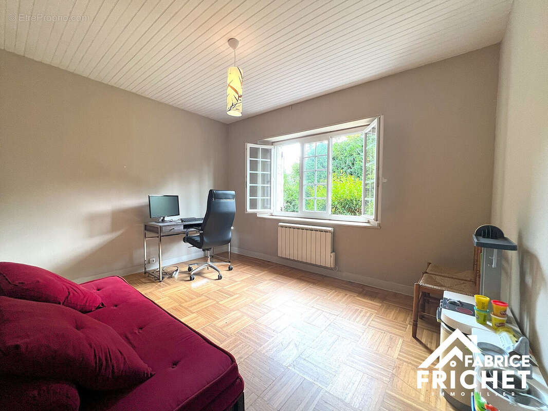 Maison 210 m² à Blaru  - photo 9