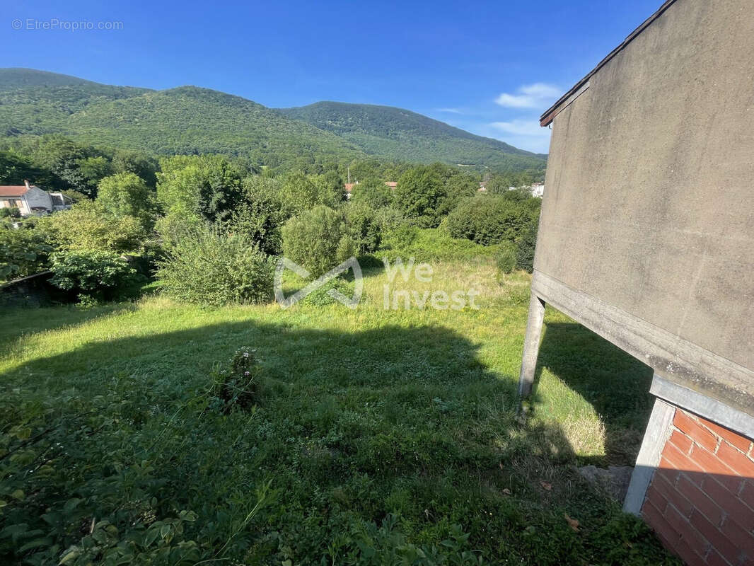 Terrain à SAINT-AMANS-SOULT
