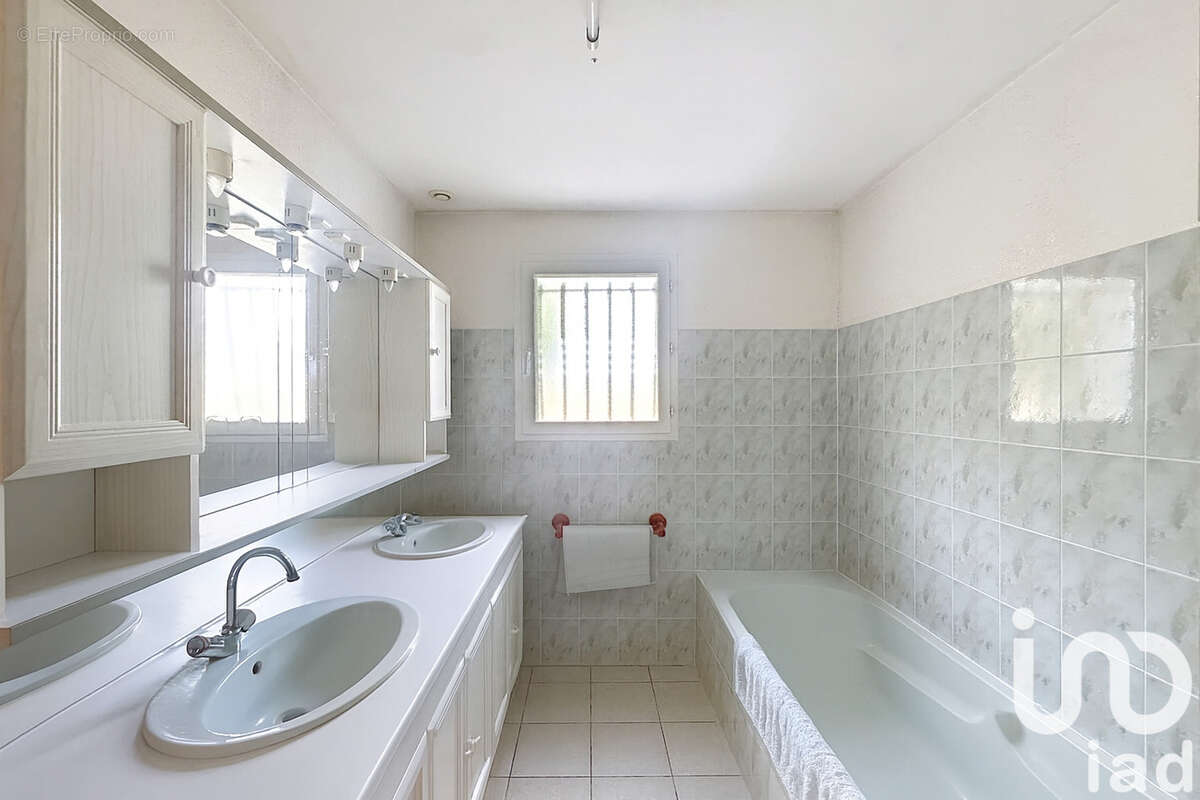 Photo 9 - Maison à NUAILLE-D&#039;AUNIS