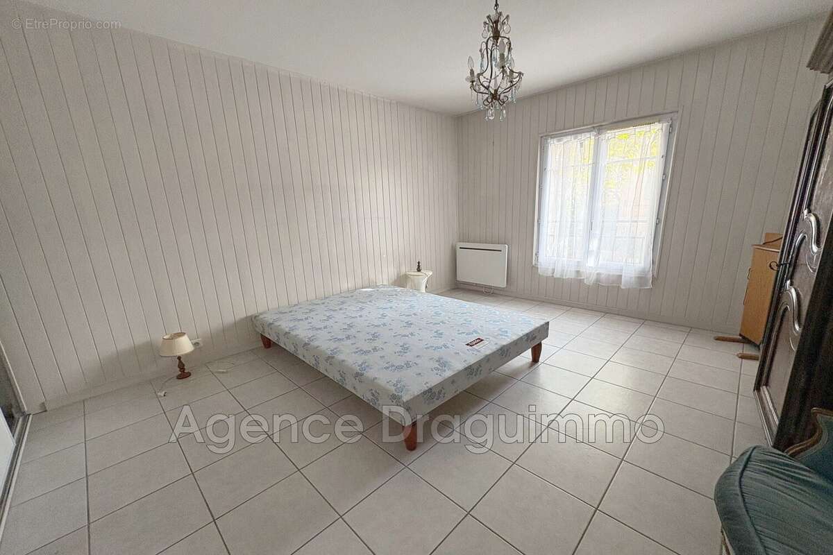 Appartement à DRAGUIGNAN