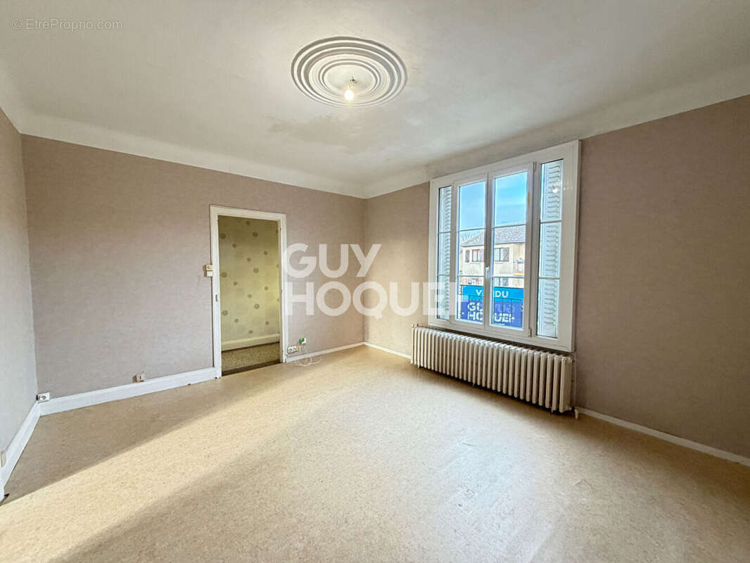 Maison à NEUVES-MAISONS