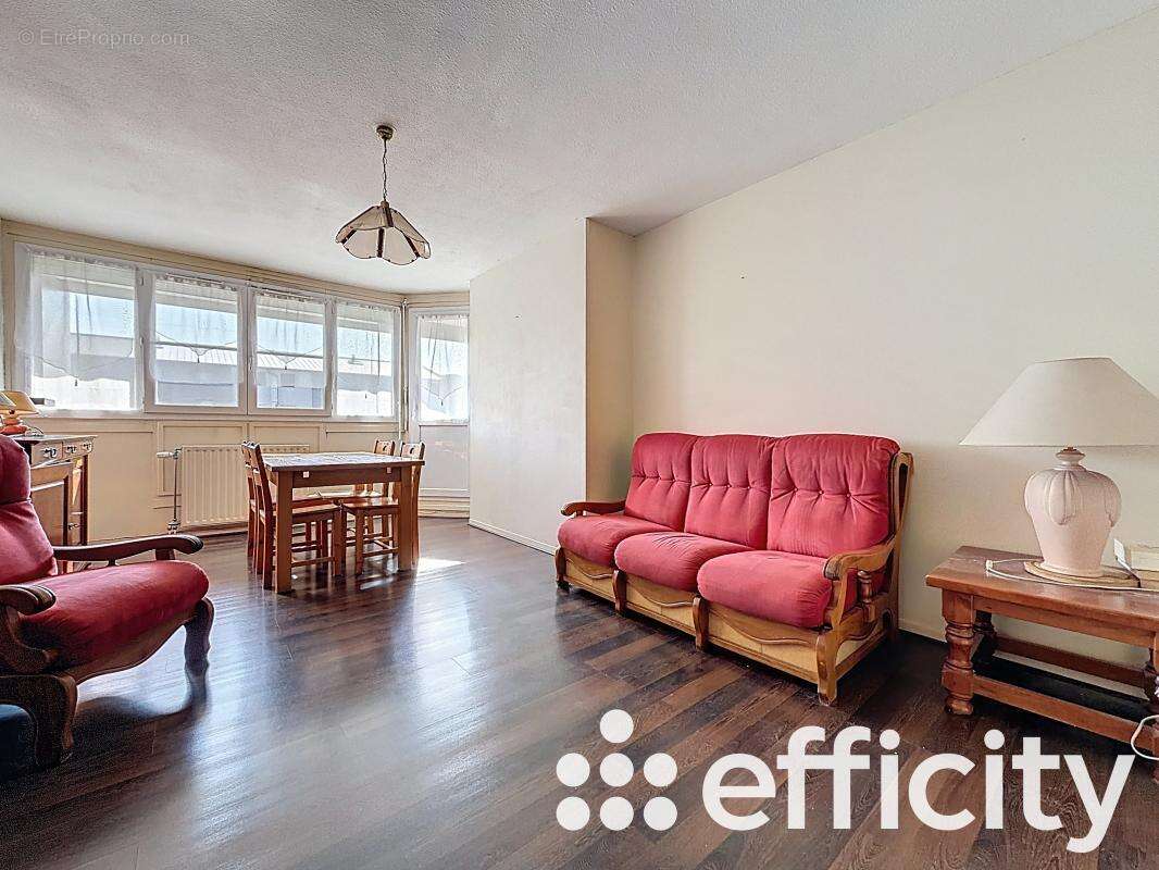 Appartement à FEYZIN