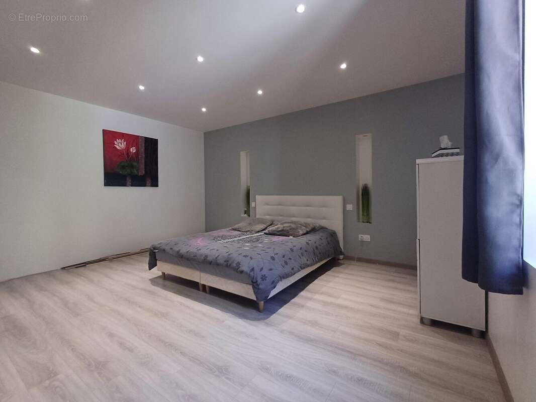 Maison à SAINT-BEAT