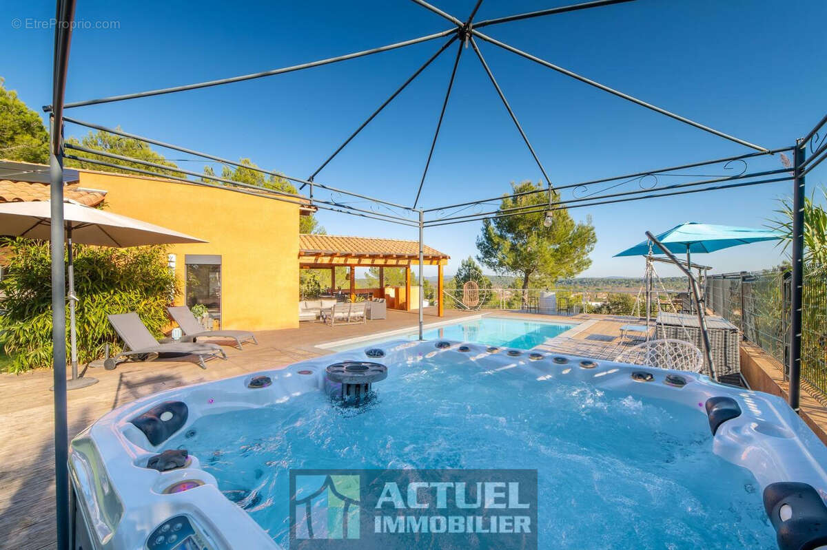 Les Matelles   Villa de charme avec piscine et vue dominante sur la garrigue - photo 3