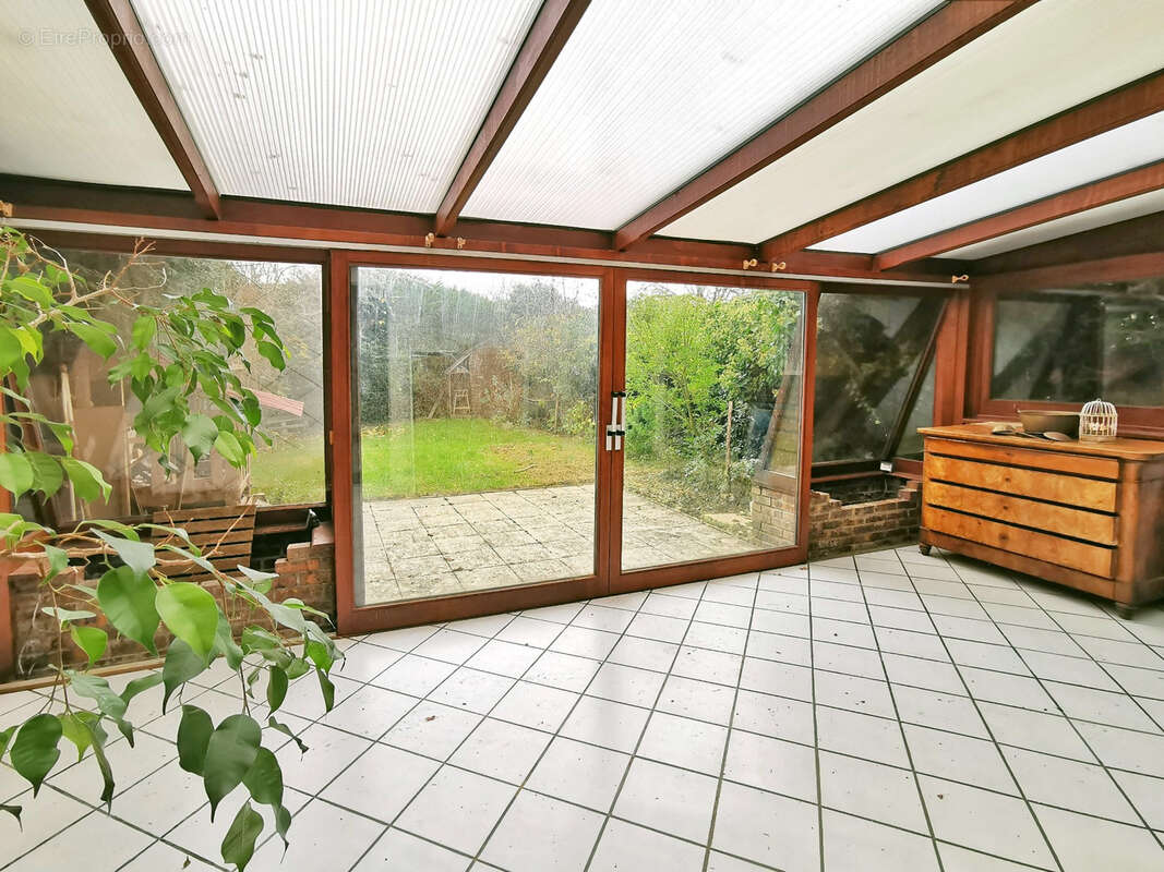 Maison à MAGNY-LES-HAMEAUX