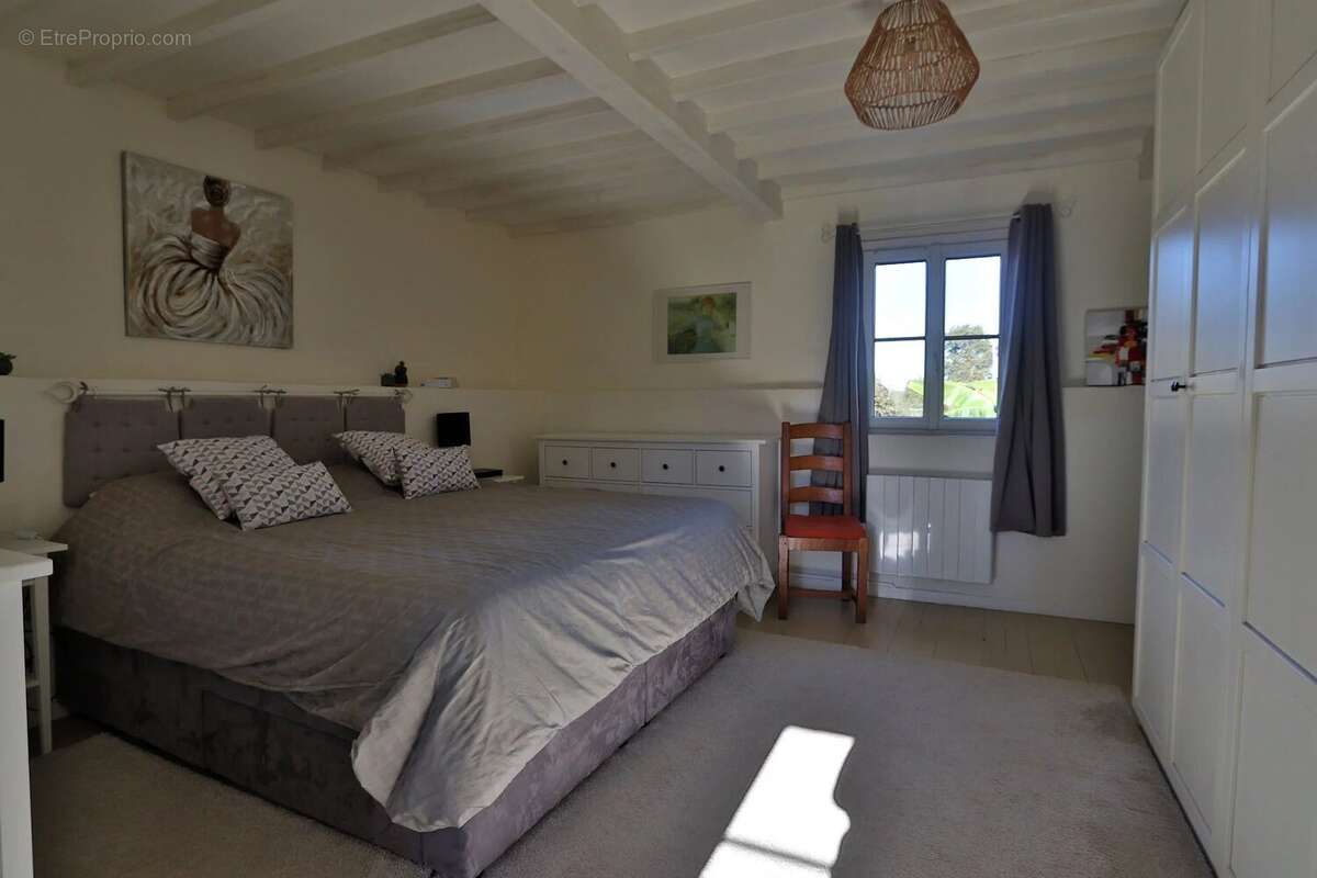 Maison à TRIE-SUR-BAISE