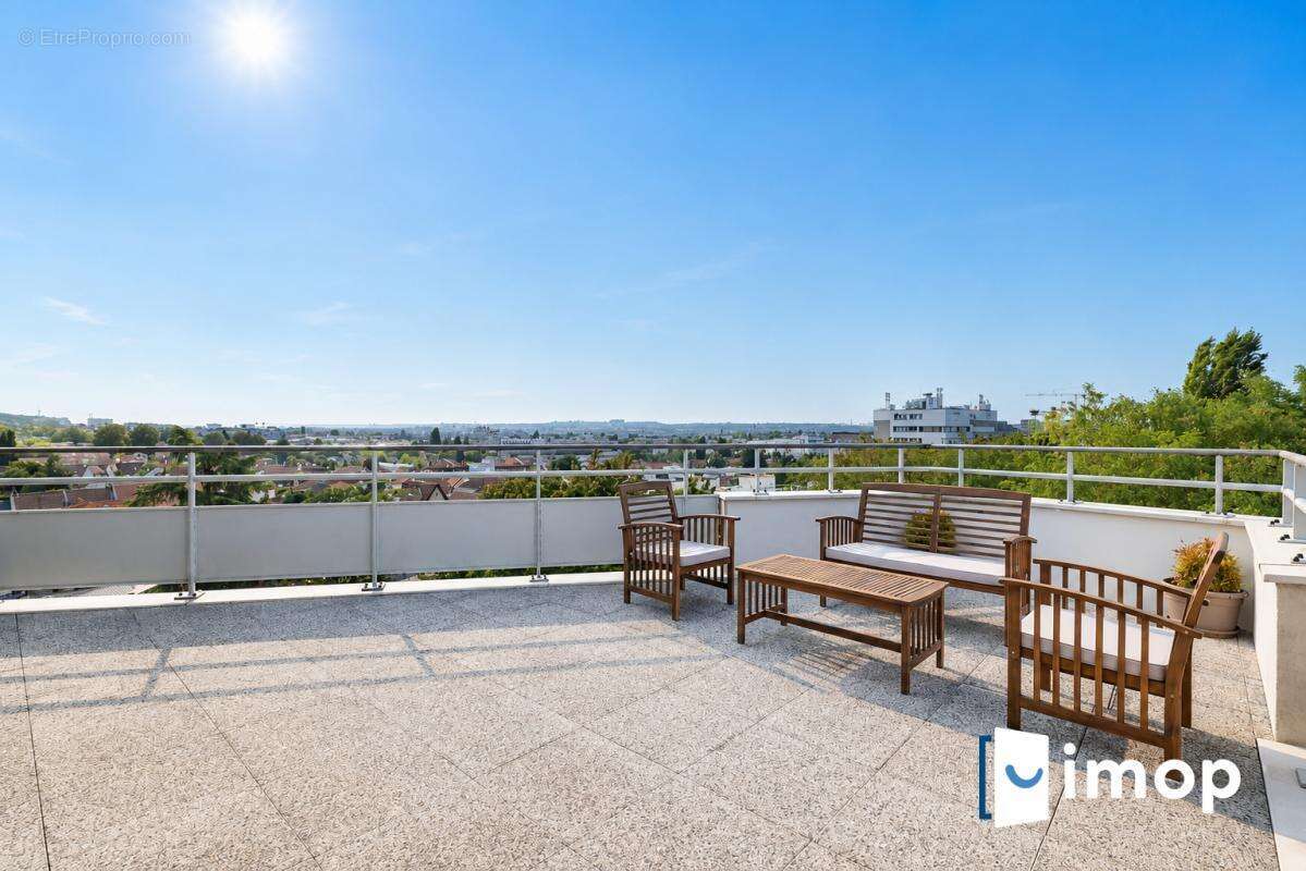 Appartement à ROSNY-SOUS-BOIS