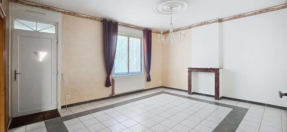 Photo 4 - Maison à CAMBRAI