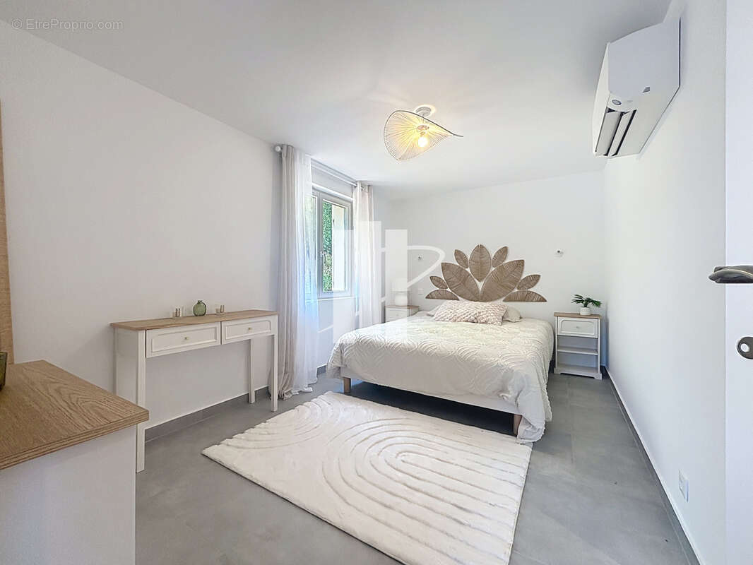 Appartement 3 pieces a vendre entierement renove en rez de jardin au calme absolu quartier les plaines - photo 4