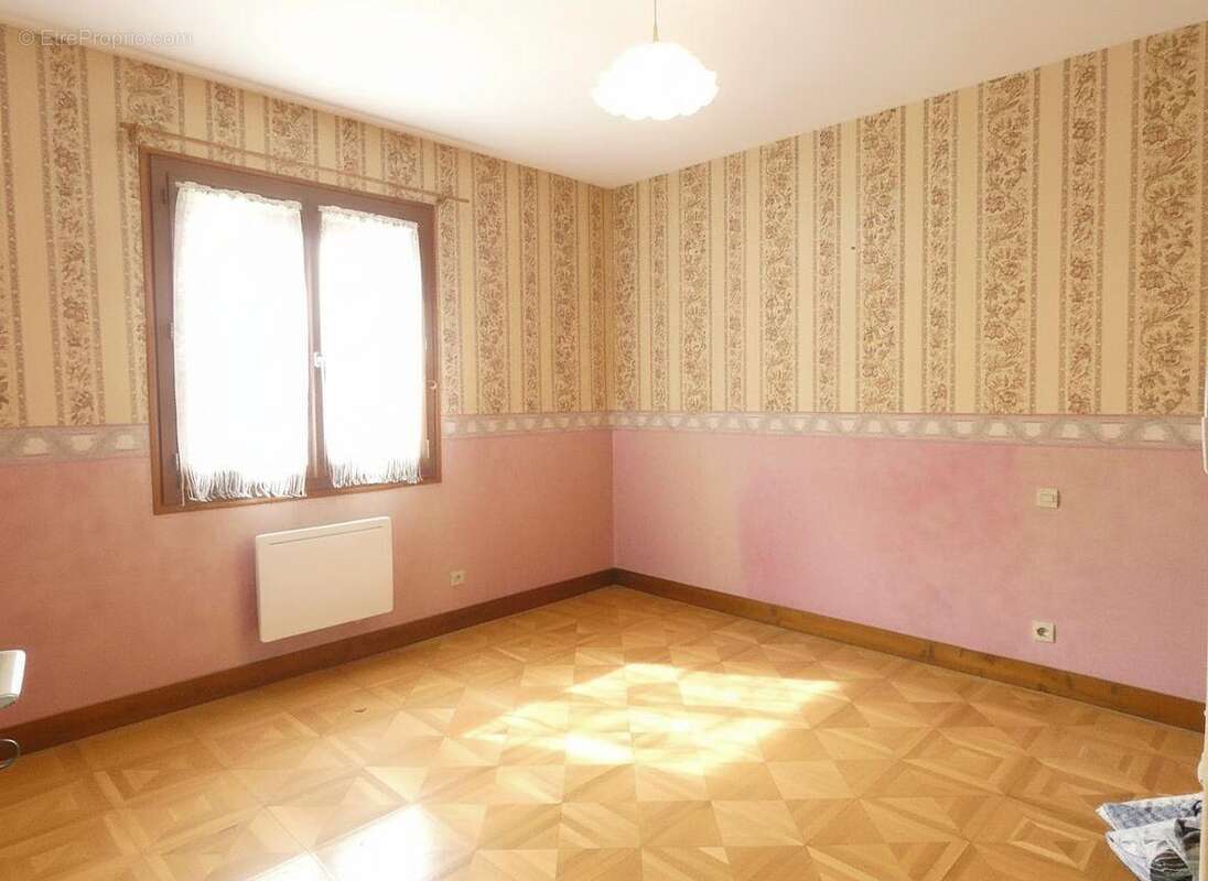 Maison 96 m² à Ouzouer-Sur-Loire  - photo 8