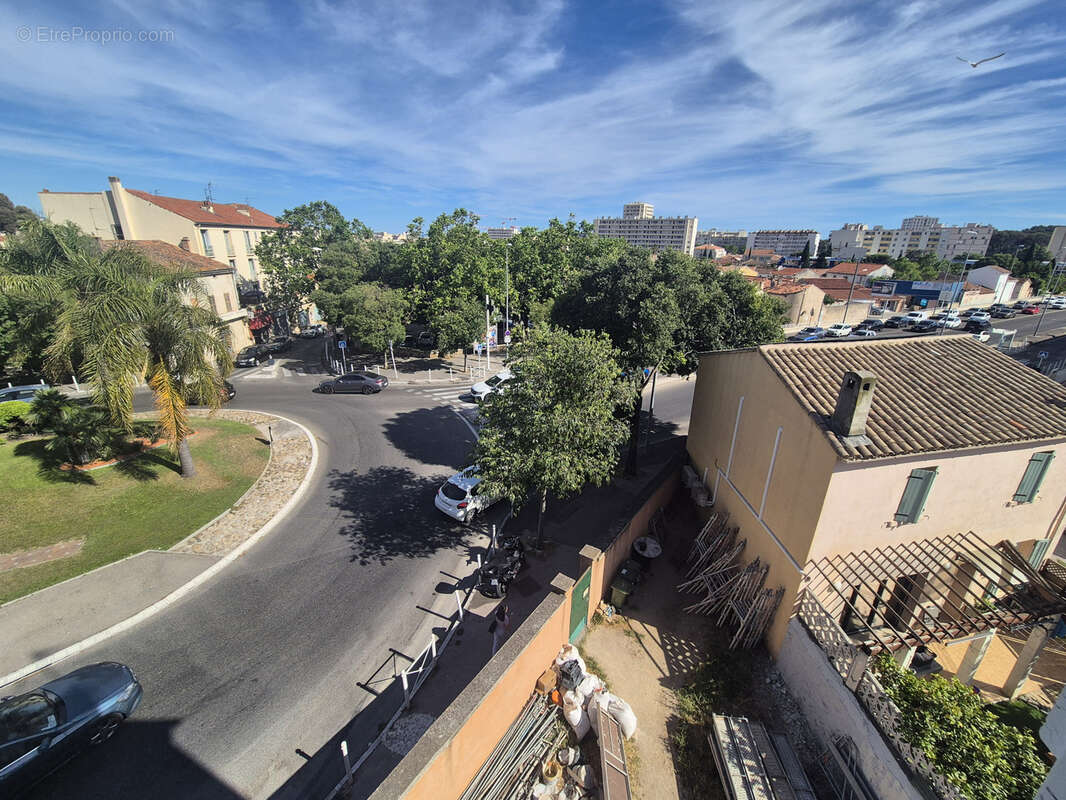 Toulon Ouest - Appartement Type 2 40.7m2 - dernier étage- idéal 1er achat ou investisseur - Petite copropriété - photo 7