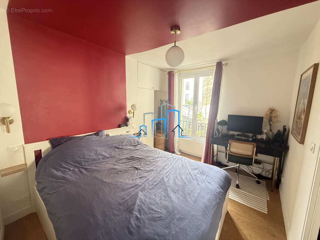 Appartement à PARIS-11E
