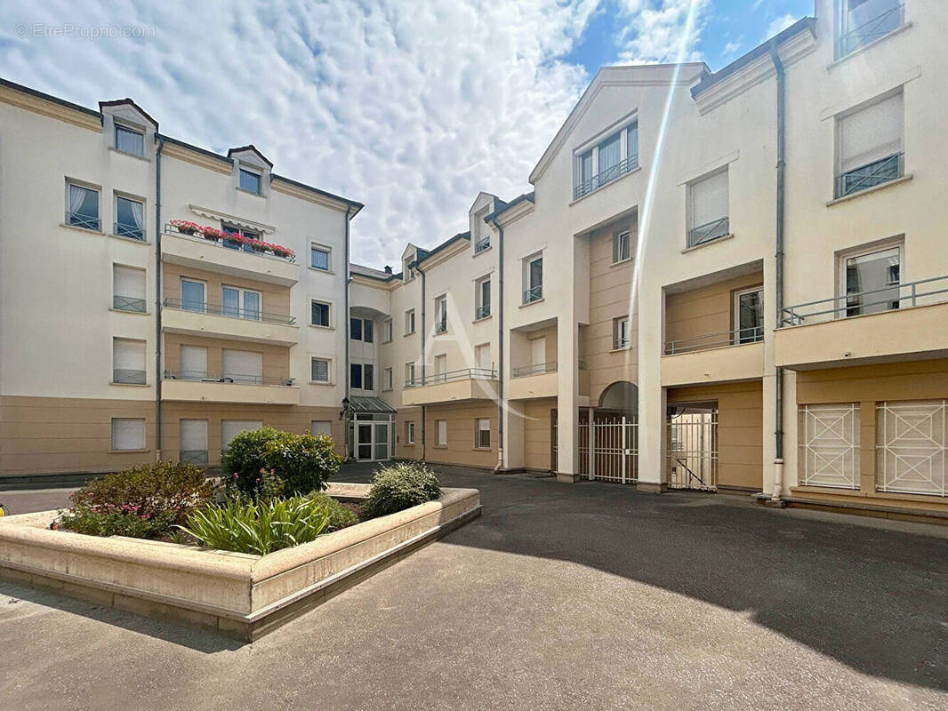 Appartement à MEULAN