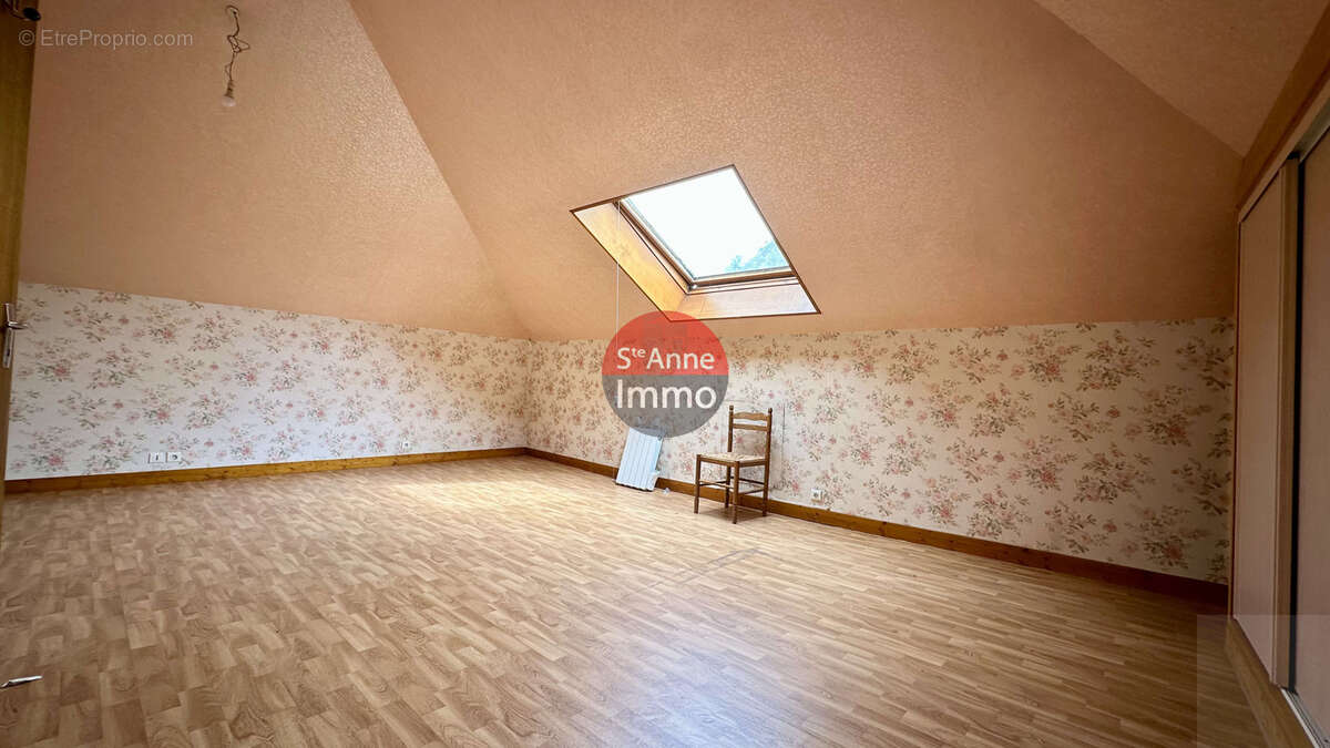 Caulieres - immeuble commerciale - restaurant - 2 appartements - photo 16