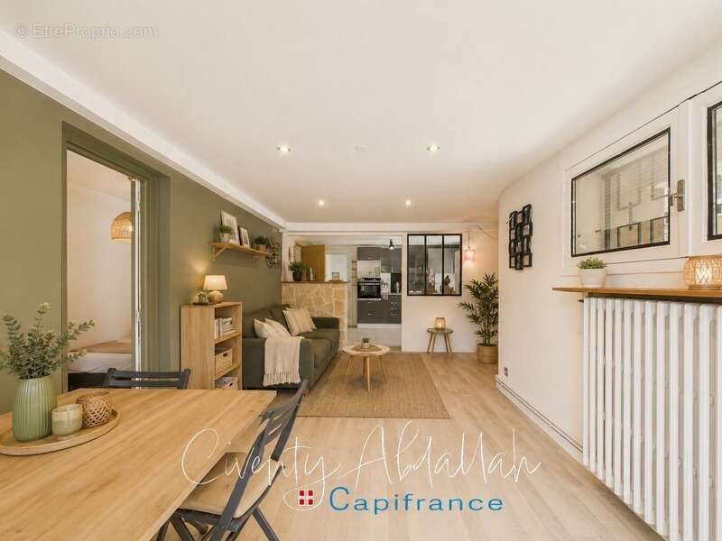 Appartement à GILLY-SUR-ISERE