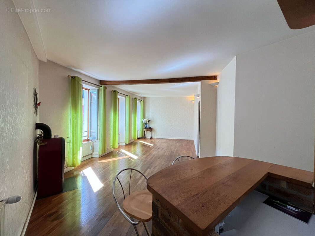 Appartement à DECIZE