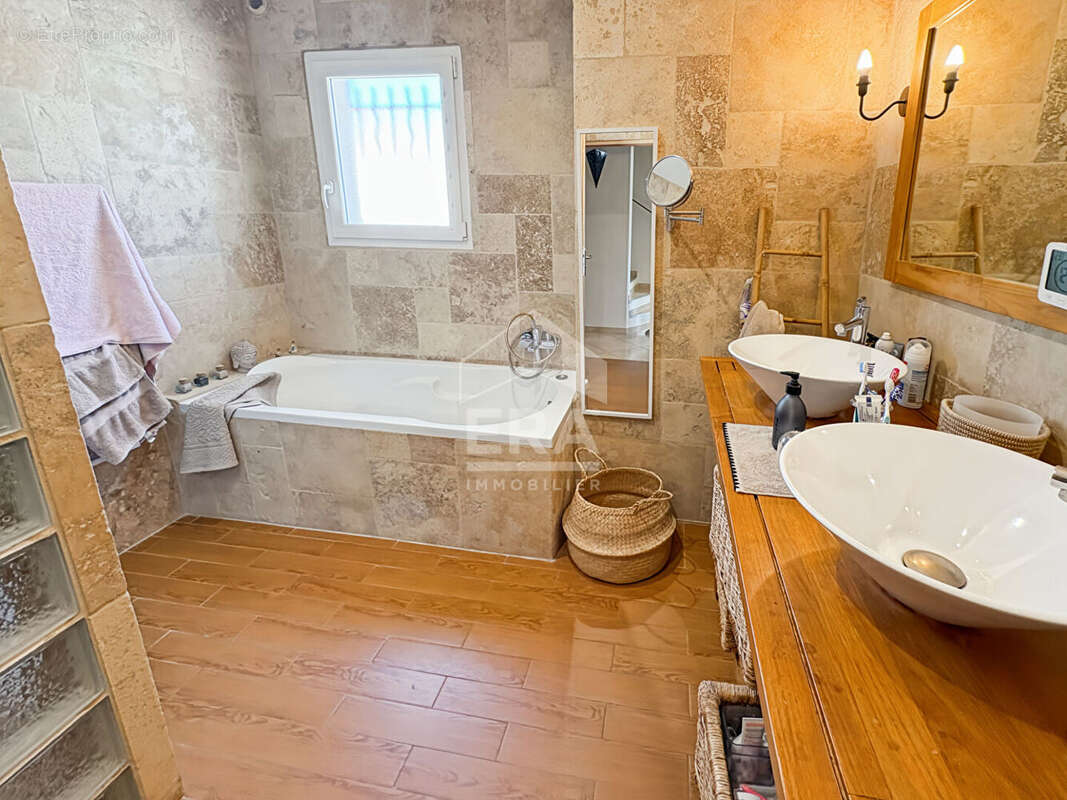 Maison à LES PENNES-MIRABEAU