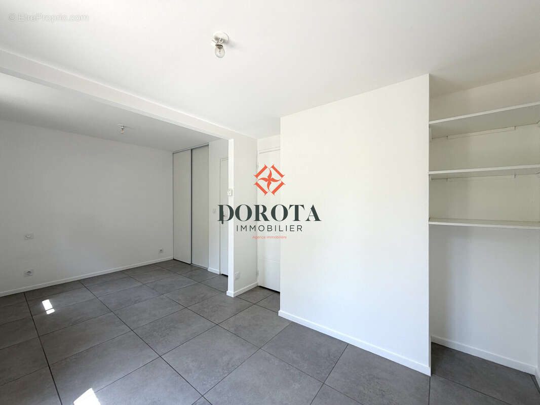 Appartement 45 m² à Saint-Ismier  - photo 5