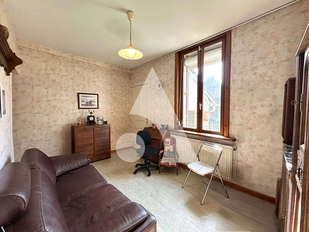 Maison à FRESNES-SUR-ESCAUT
