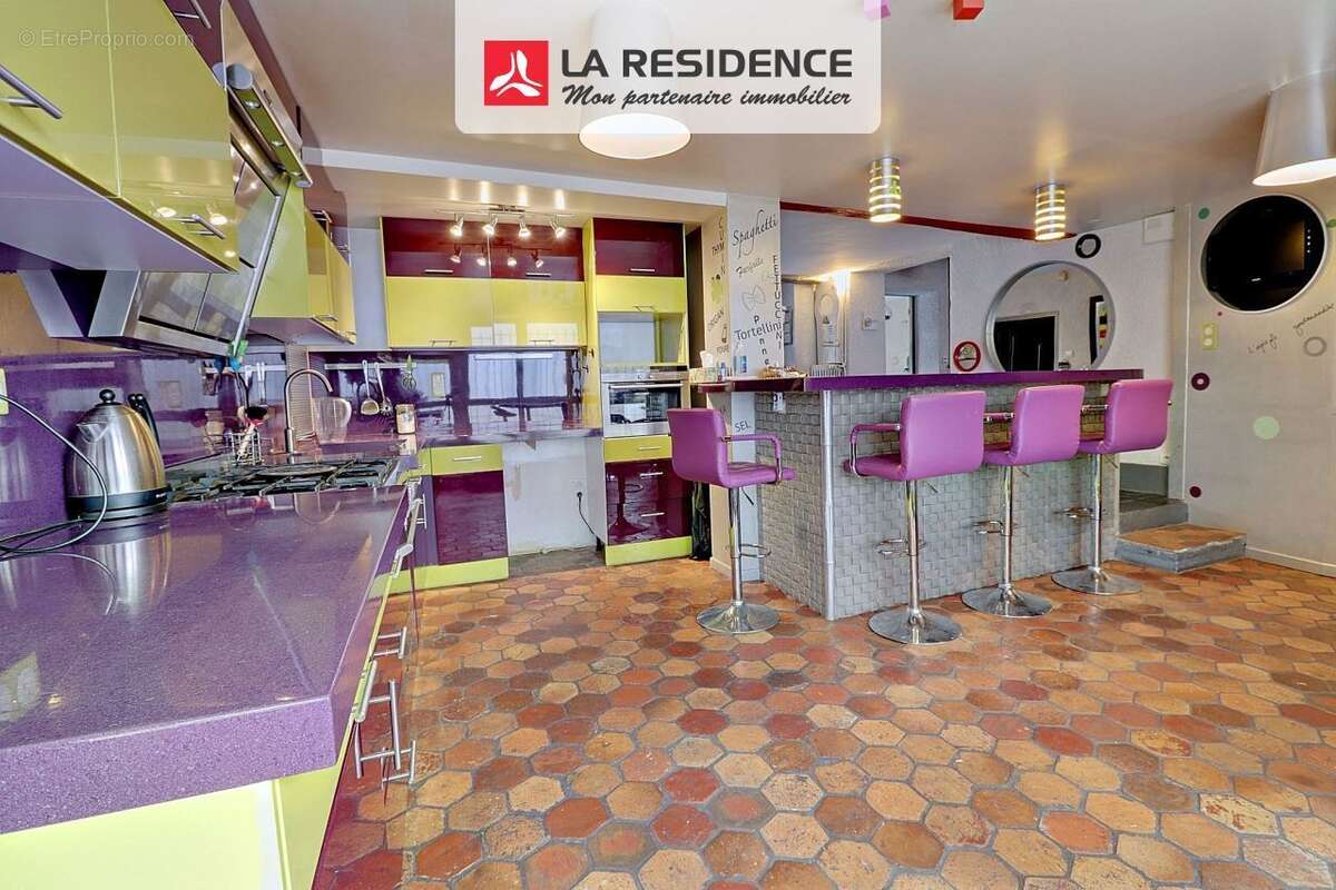 Maison 253 m² à Maule  - photo 5