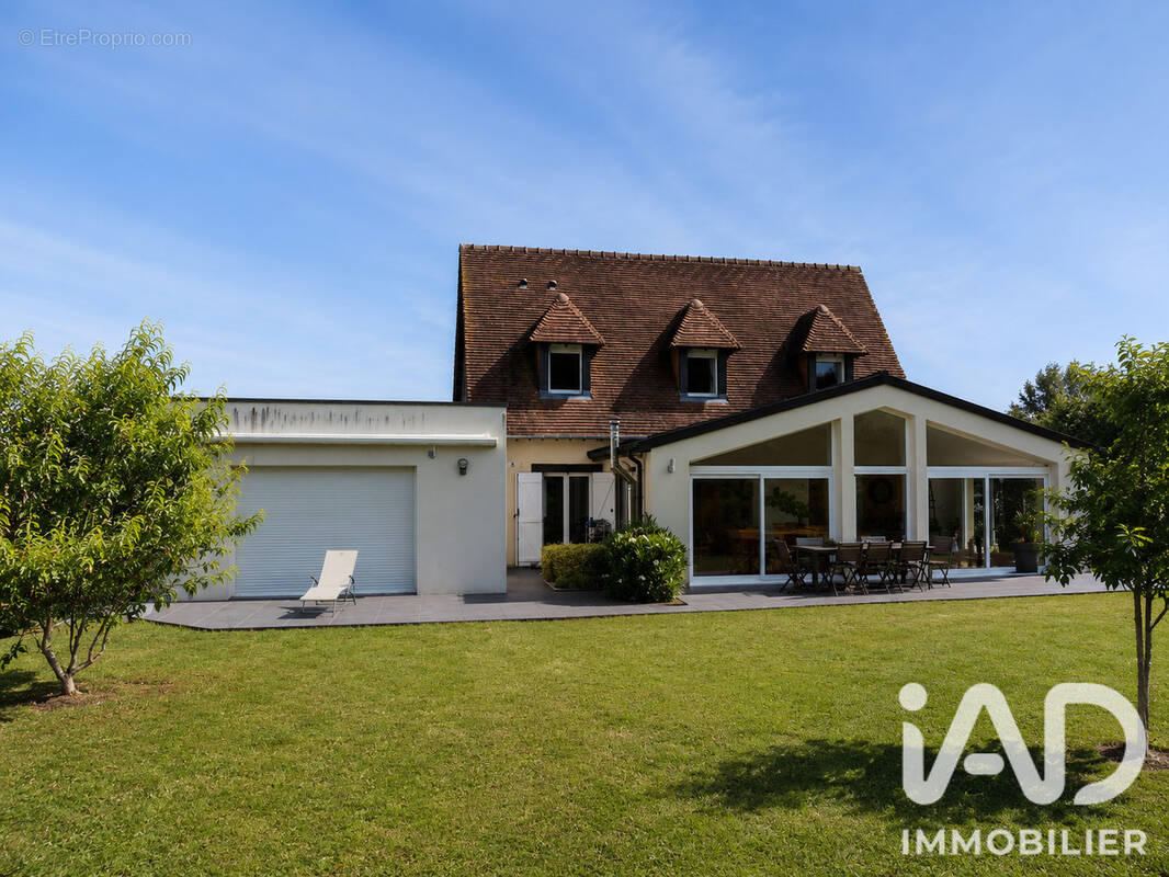 Photo 1 - Maison à AVENAY
