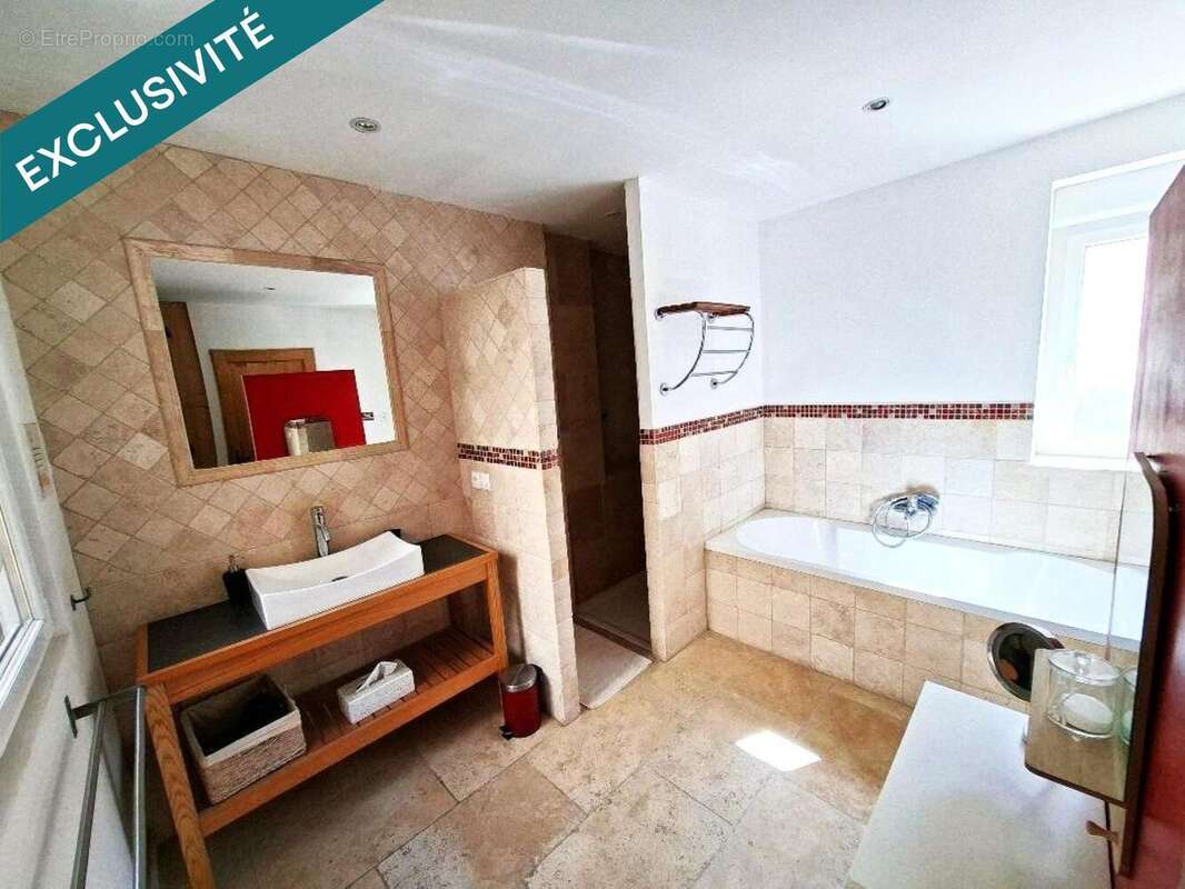 Photo 7 - Maison à LA ROQUE-D'ANTHERON