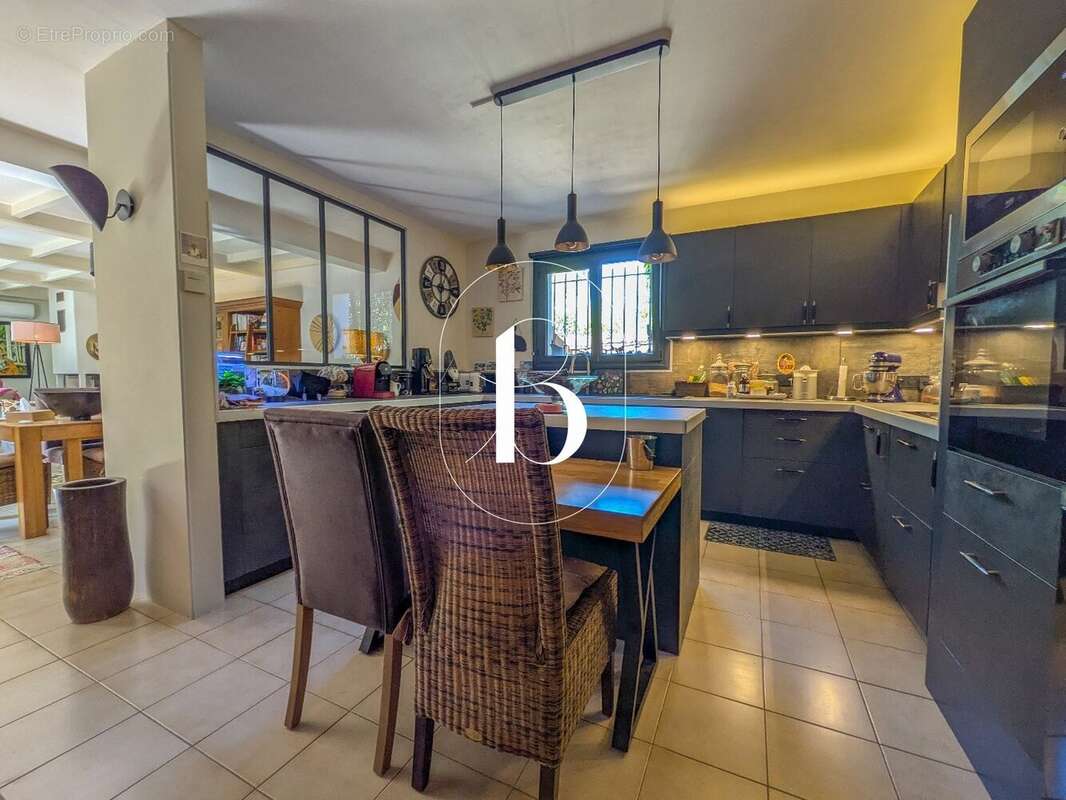 Maison à GOUDARGUES