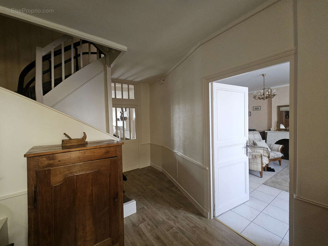 Maison à LA ROCHEFOUCAULD