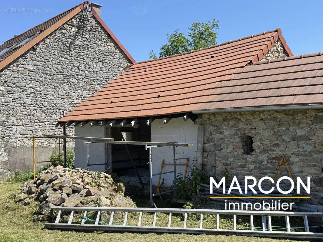 Belle fermette de 176 m² - Secteur JARNAGES - photo 47