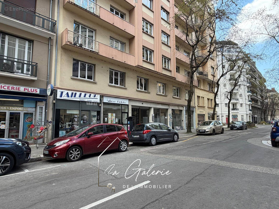 Commerce à GRENOBLE