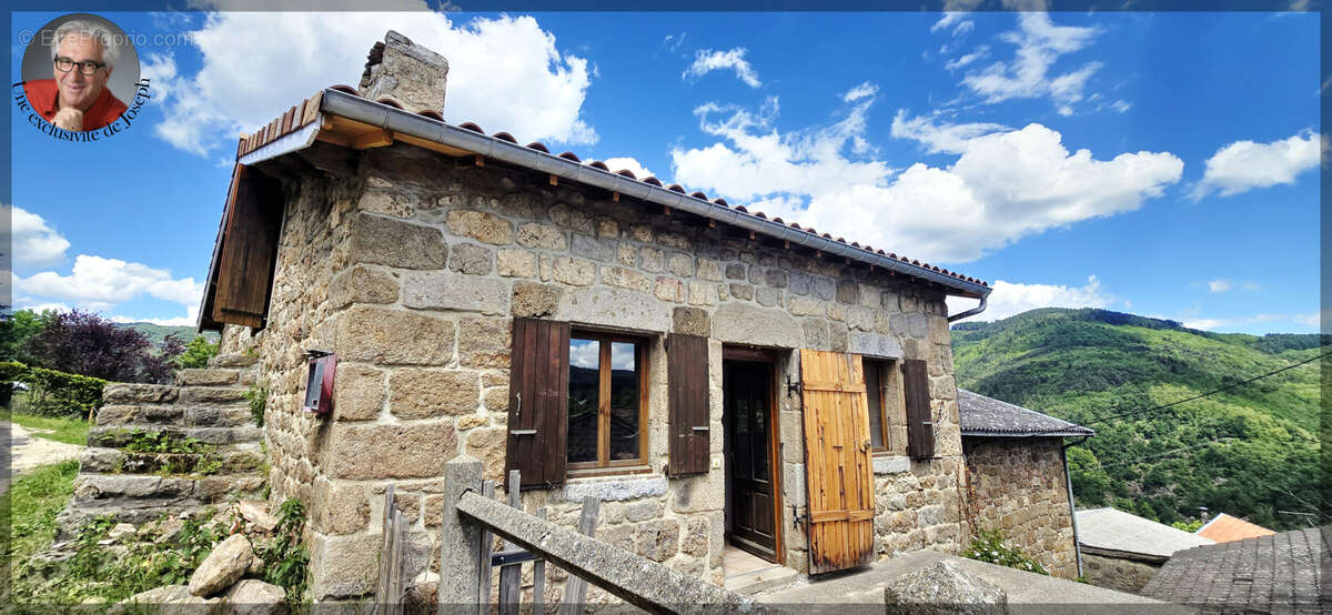 Maison à JAUNAC