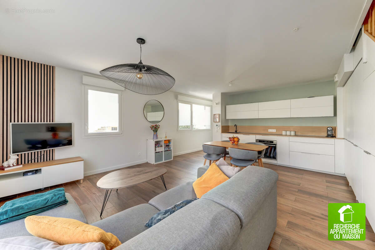 Appartement à BRON