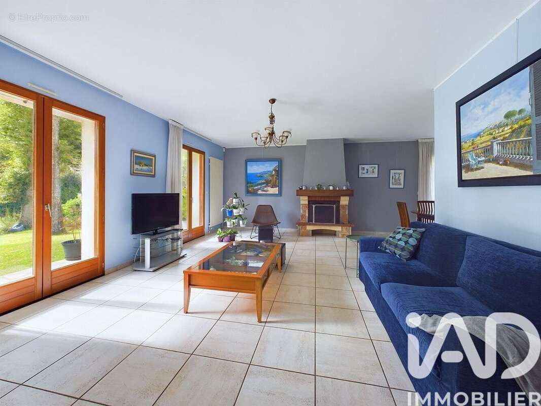 Photo 6 - Maison à BURES-SUR-YVETTE