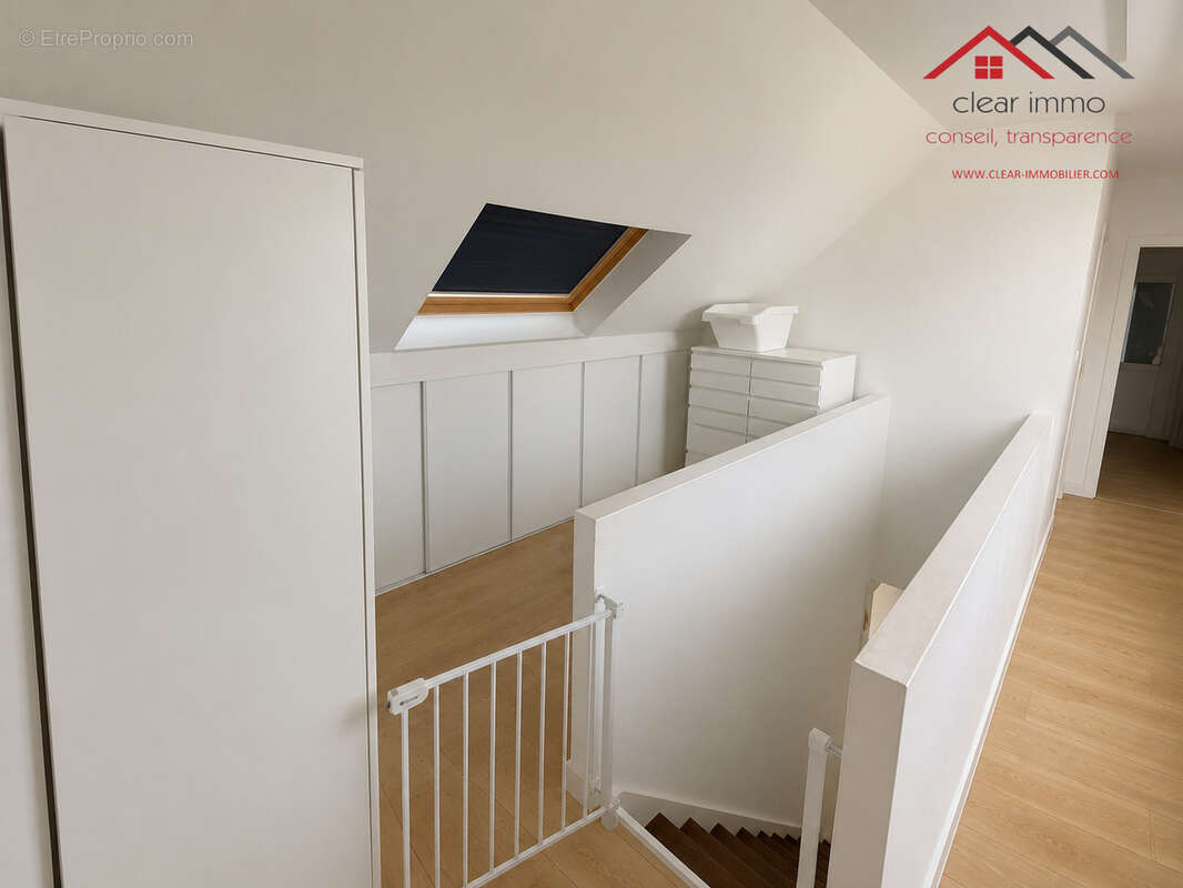 Maison individuelle de 130 m2 sur un terrain de 20 ares   Nombreuses dépendances - photo 16