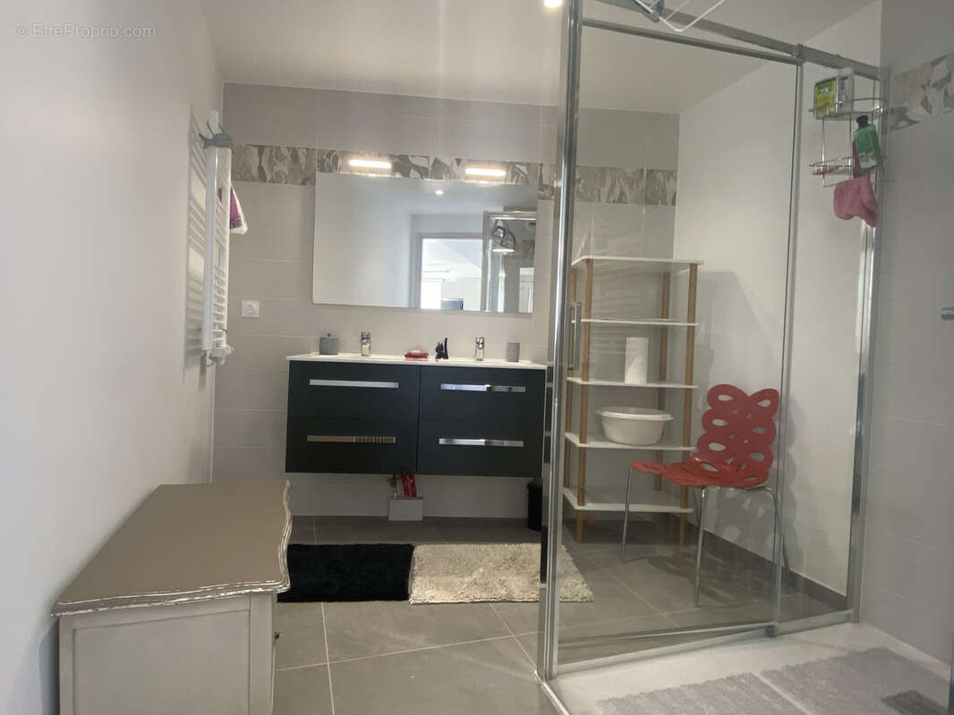 Appartement à BEAUSOLEIL