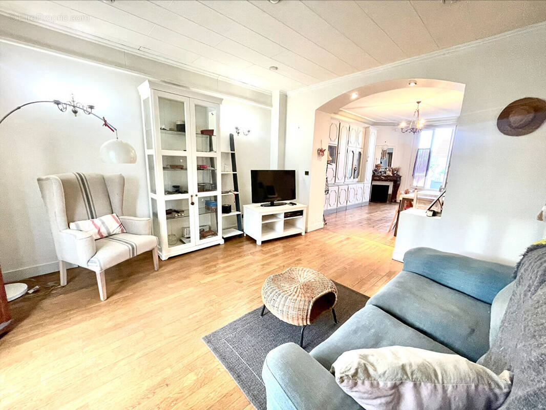 Maison à LIVRY-GARGAN