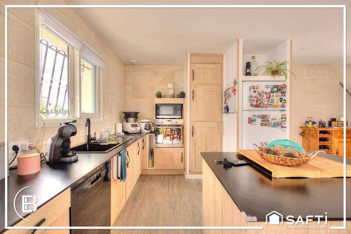 Maison 85 m² à Teuillac  - photo 7