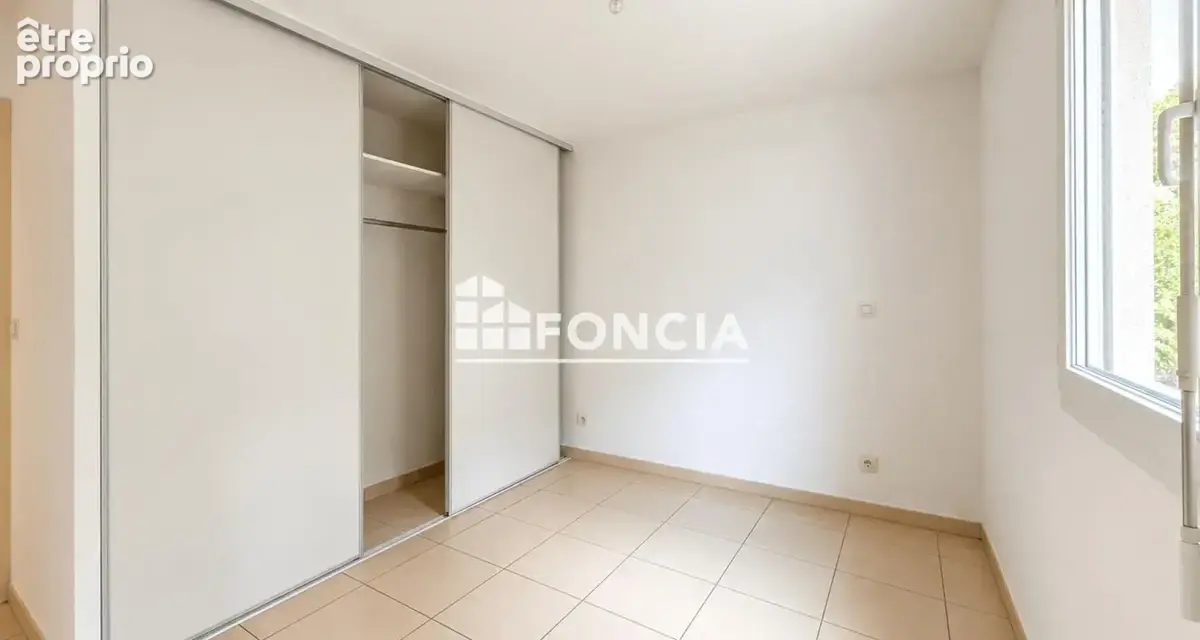 EXCLUSIVITE À vendre – Appartement avec terrasse et double garage – Nîmes, Route d’Uzès - photo 8