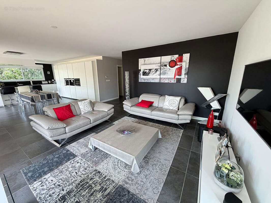 Bayonne , quartier des arènes  appartement attique d'exception - photo 3