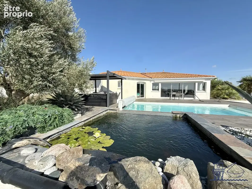 Maison à ARCES