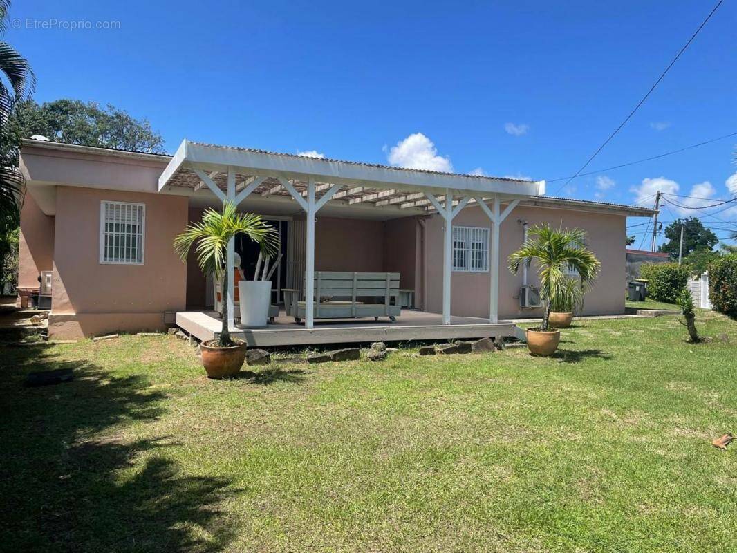 Maison à LE LAMENTIN