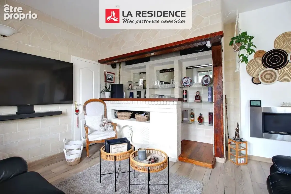 Maison 154 m² à Oissel  - photo 2