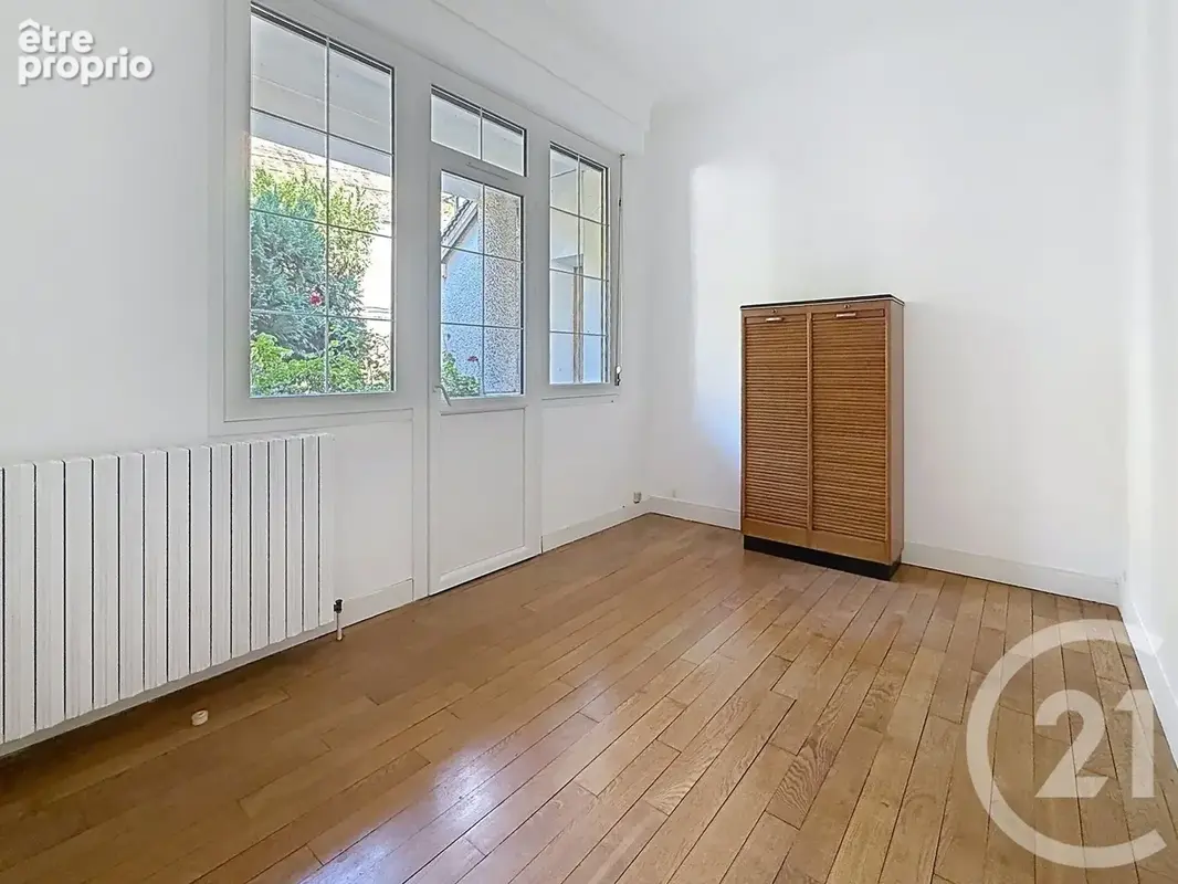 Maison 7 pièces 210 m² à vendre à Montereau-Fault-Yonne (77130) - photo 9