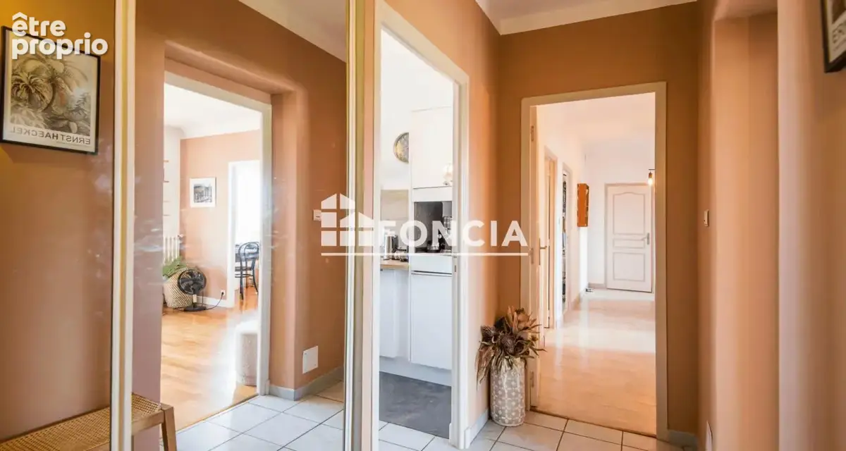 Cité Cardaillac / Layoule - Magnifique T4 de 93m2 avec balcon, garage et cave - photo 9