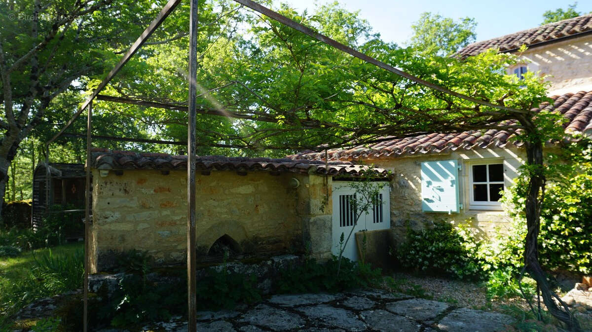 Maison à ESCLAUZELS