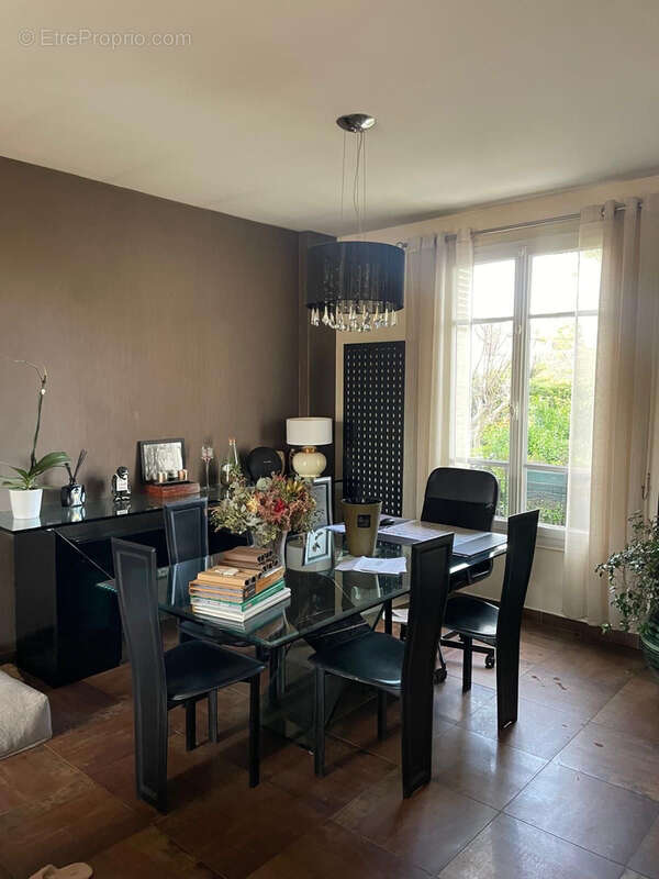 Maison à SARTROUVILLE