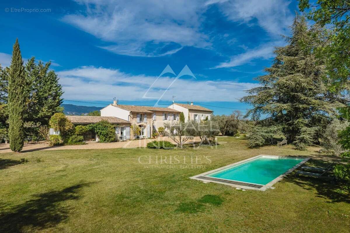 Maison à LOURMARIN