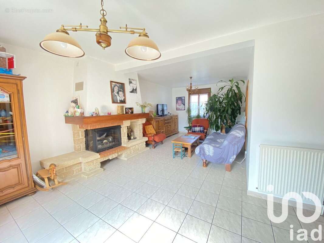 Photo 4 - Maison à COUBERT