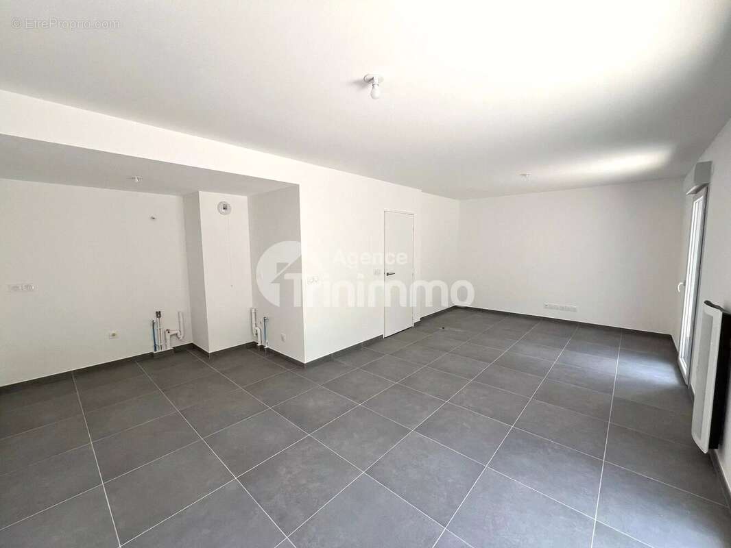 Appartement à SAINT-ANDRE-DE-LA-ROCHE
