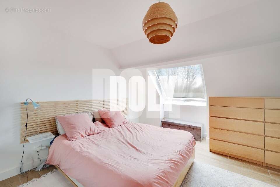 Maison à RUEIL-MALMAISON